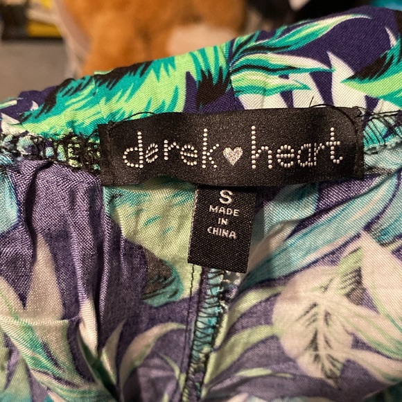 Derek Heart Tropical Tank Top & Shorts Set - Picture 9 of 10